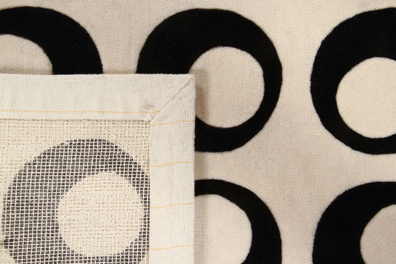 Eyes Amini Carpets