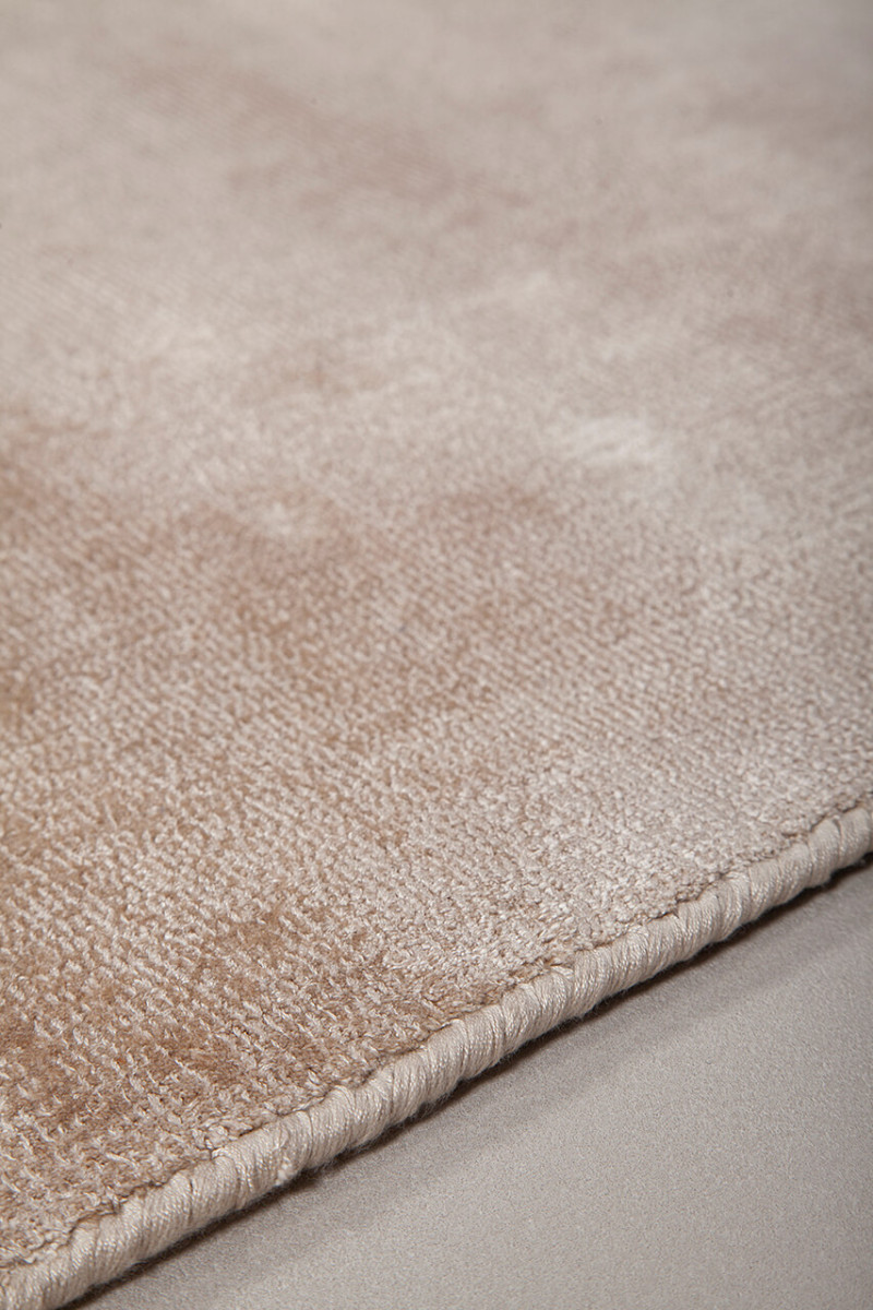 Whisper Amini Carpets