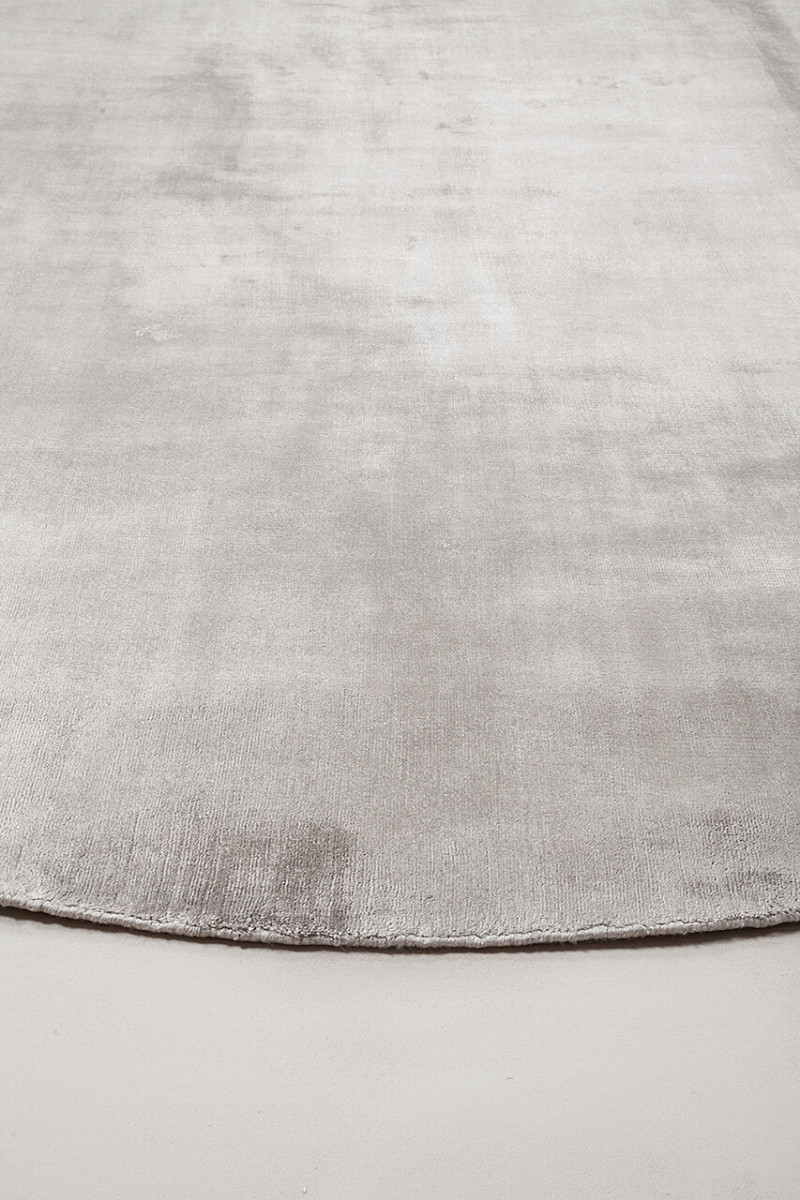 Vision Round Amini Carpets