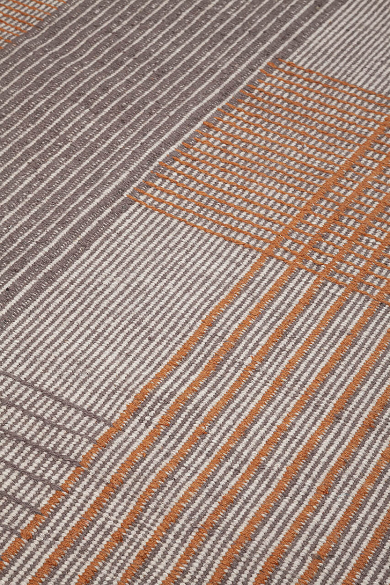 RD Trace Amini Carpets