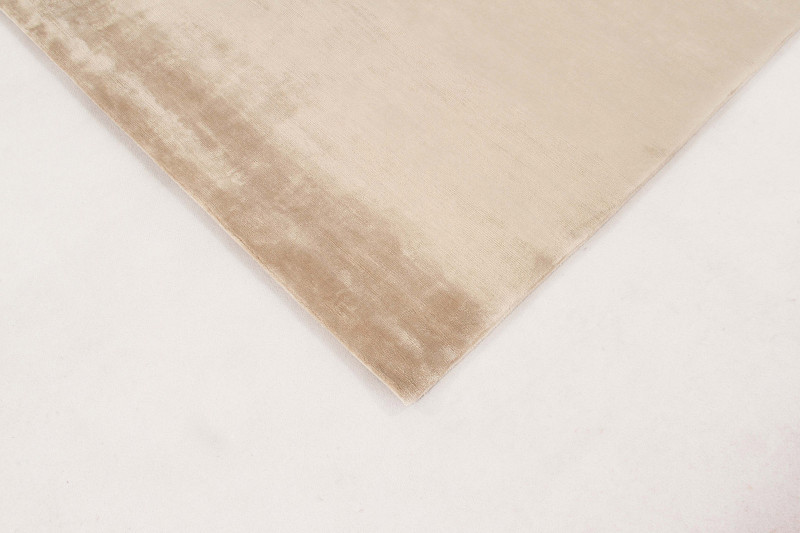Pure Silk Amini Carpets