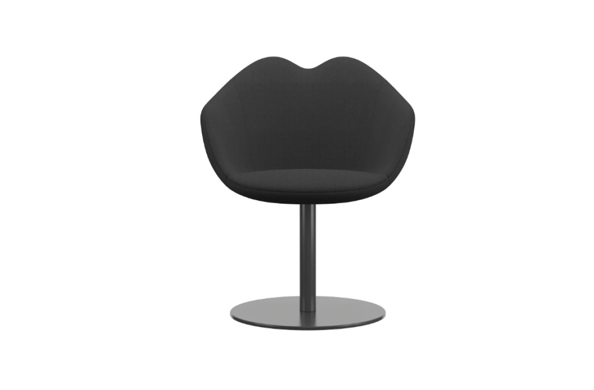 XOXO Fabric Round Base Qeeboo