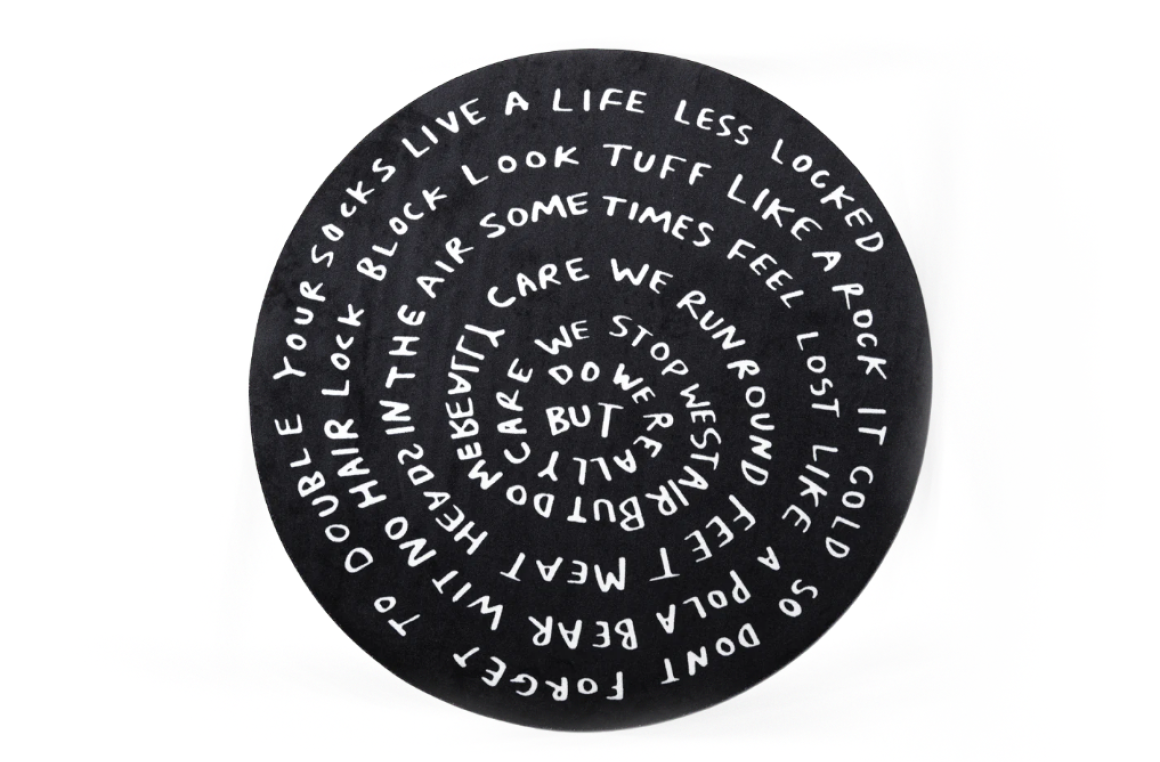 Circular Chronicles Round Qeeboo