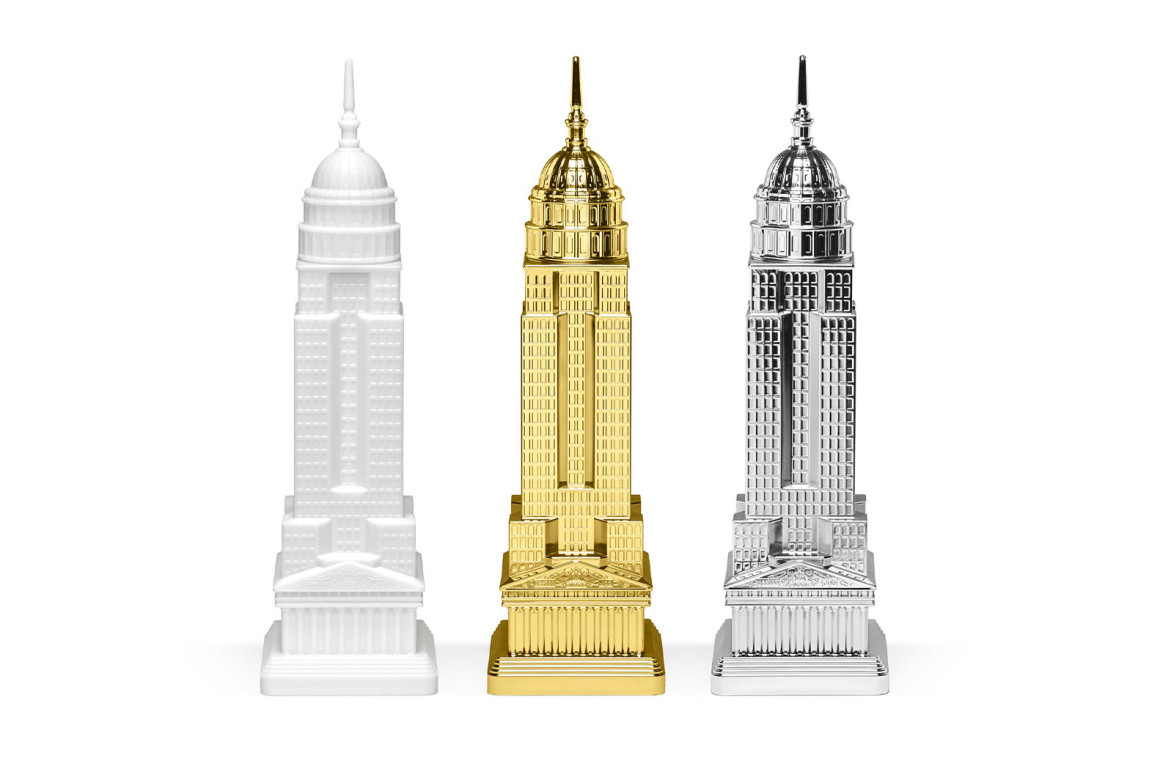 EMPIRE Qeeboo