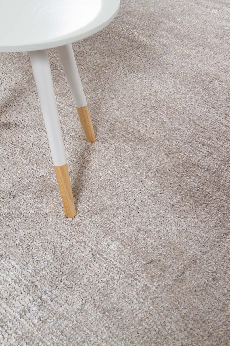 Aura Amini Carpets