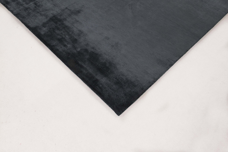Pure Silk Amini Carpets